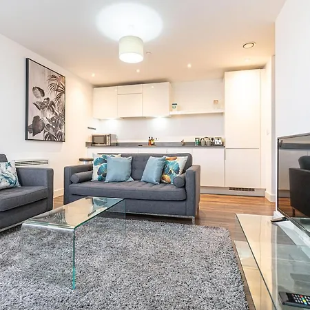 Διαμέρισμα Seven Living Broadway Residences - City Centre, Broad Street - Free Parking